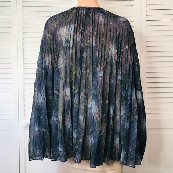 VINCE Lazuli Deco Floral Pleated Blouse Size XXL - Picture 10 of 13